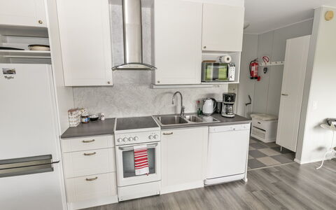 Tupa: Interieur Ontwerp, Appartement, Balkon, Hardwood, Beits, Houten Vloer, Leuning, Daylighting, Hotel, Penthouse