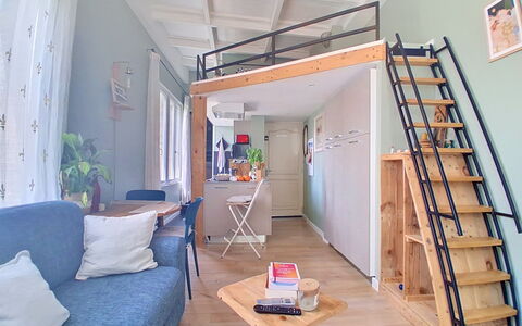 Le Moulin du Loup: Interieur Ontwerp, Appartement, Balkon, Hardwood, Beits, Houten Vloer, Leuning, Daylighting, Hotel, Penthouse