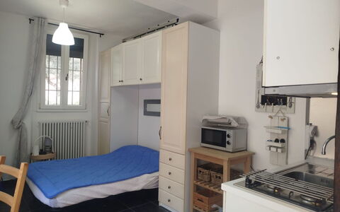 Piazzetta Che Non C'Era: Interieur Ontwerp, Appartement, Balkon, Hardwood, Beits, Houten Vloer, Leuning, Daylighting, Hotel, Penthouse