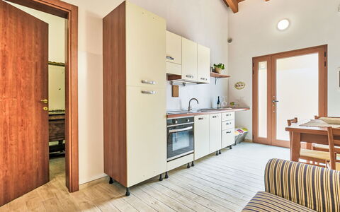 La Casa del Vino: Interieur Ontwerp, Appartement, Balkon, Hardwood, Beits, Houten Vloer, Leuning, Daylighting, Hotel, Penthouse