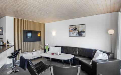 Arise - 700M from the Sea: Blauw, Verblijf, Huis, Huis, Boerderij, Landgoed, Siding