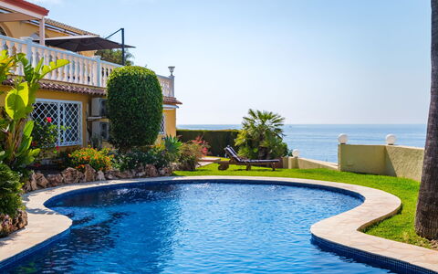 Horizonte: Toevlucht, Zwembad, Landgoed, Schaduw, Landscaping, Eco Hotel, Hotel, Villa