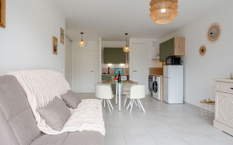 Opaline: Toevlucht, Zwembad, Landgoed, Schaduw, Landscaping, Eco Hotel, Hotel, Villa