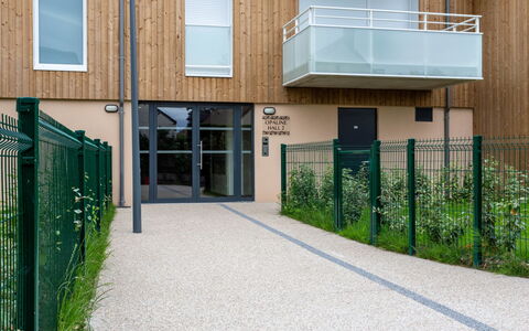 Opaline: Toevlucht, Zwembad, Landgoed, Schaduw, Landscaping, Eco Hotel, Hotel, Villa