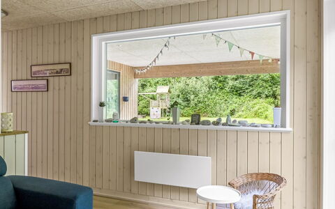 Anabel - 800M from the Sea: Hout, Interieur Ontwerp, Flooring, Verdieping, Meubilair, Kamer, Houten Vloer, Plafond, Hardwood, Woonkamer