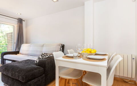 Sant Eloi: Meubilair, Interieur Ontwerp, Flooring, Hout, Bankstel, Verdieping, Kamer, Huis, Woonkamer, Appartement