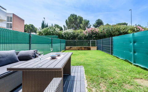 Tramuntana Ii: Zwembad, Toevlucht, Huis, Eco Hotel, Landgoed, Patio, Villa, Binnenplaats, Ontwerp, Buitenmeubels