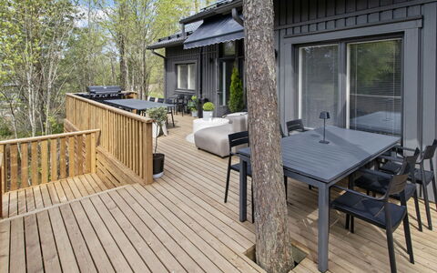 Villa Viktoria: Zwembad, Toevlucht, Huis, Eco Hotel, Landgoed, Patio, Villa, Binnenplaats, Ontwerp, Buitenmeubels