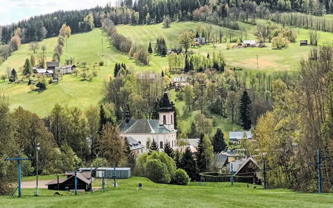Rokytnice Nad Jizerou 2: Boom, Bergachtig Landvormen, Natuur, Heuvel, Landschap, Hoogland, Berg, Landelijk Gebied, Heuvel Station