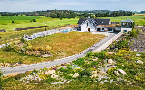 Dačice 100: Woongebied, Appartement, Landgoed, Toevlucht, Herenhuis, Balkon, Villa, Zwembad