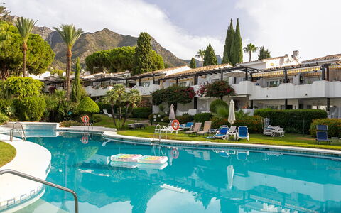 Ca Maestral: Toevlucht, Zwembad, Hacienda, Schaduw, Tuin, Eco Hotel, Landscaping, Hotel, Thermae, Badplaats