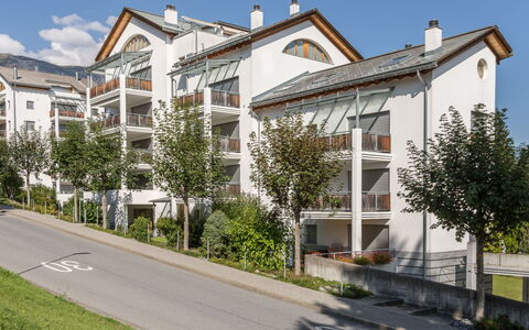 Val Mulin 14.1: Oprit, Balkon
