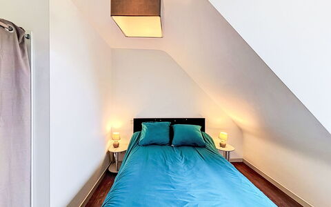 Maison Kergrosse: Meubilair, Interieur Ontwerp, Verdieping, Flooring, Muur, Bed, Hout, Slaapkamer, Plafond, Kamer