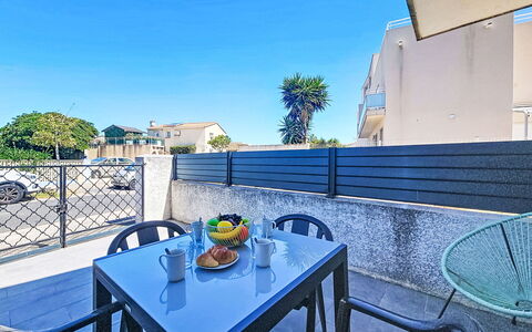 Croix du Sud: Appartement, Balkon, Schaduw, Hotel, Gang