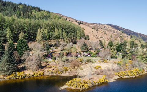 Glengarry Combi: Bergachtig Landvormen, Boom, Natuur, Berg, Natuurlijk Landschap, Vegetation, Heuvel, Hoogland, Landschap, Bank