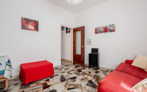A Cà du Piero: Flooring, Verdieping, Interieur Ontwerp, Kamer, Plafond, Appartement, Meubilair, Woonkamer, Tapijt, Houten Vloer