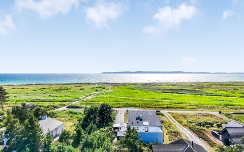 Jorkin - 150M from the Sea