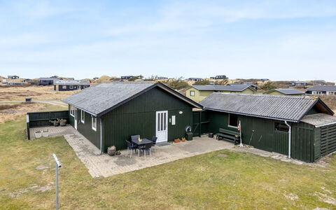 Sida - 400M from the Sea: Blauw, Verblijf, Huis, Huis, Boerderij, Landgoed, Siding