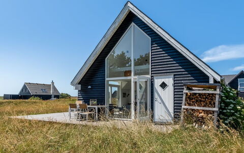 Toska - 800M from the Sea: Blauw, Verblijf, Huis, Huis, Boerderij, Landgoed, Siding