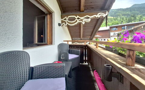 Holzegger: Balkon, Schaduw, Beits, Hardwood, Kamerplant, Veranda