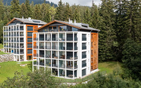 Taviarna Laax 1.9: Toevlucht, Landgoed, Hacienda, Balkon, Badplaats, Zwembad, Hotel, Badplaats, Landscaping