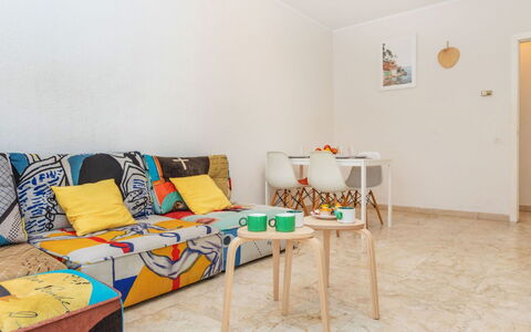 Ribera: Meubilair, Interieur Ontwerp, Flooring, Verdieping, Geel, Kamer, Bankstel, Appartement, Woonkamer, Huis