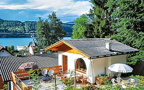 Velden am Wörthersee 39: Huis, Verblijf, Huis, Landgoed, Veranda, Tuin, Werf, Balkon, Villa