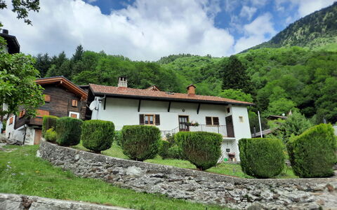 Casa Töira: Toevlucht, Hotel, Badplaats