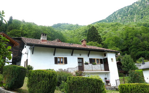 Casa Töira: Toevlucht, Hotel, Badplaats