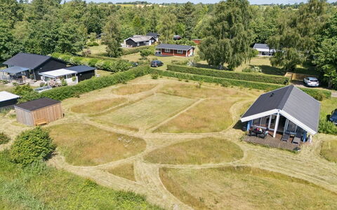 Kalervo - 2.9Km to the Fjord: Huis, Landschap, Plain, Land Lot, Dak, Landelijk Gebied, Huis, Verblijf, Landgoed, Gazon