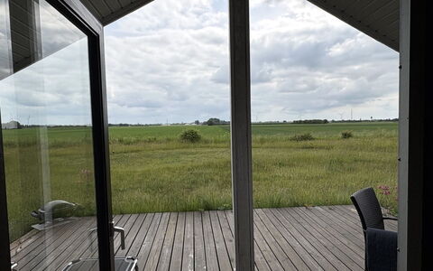 Kalervo - 2.9Km to the Fjord: Land Lot, Plain, Dek, Hardwood, Schaduw, Veranda, Glas, Garden Gebouwen, Daylighting, Outdoor Structuur