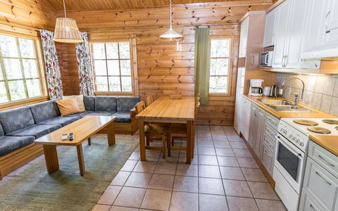 Loviisa 615: Hout, Verdieping, Flooring, Verblijf, Beits, Hardwood, Plafond, Blokhut, Houten Vloer, Plank