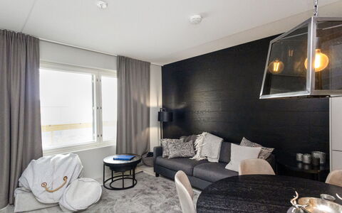 Levin Kunkku B2: Interieur Ontwerp, Flooring, Verdieping, Meubilair, Plafond, Verlichting, Lichte Inrichting, Appartement, Kamer, Huis