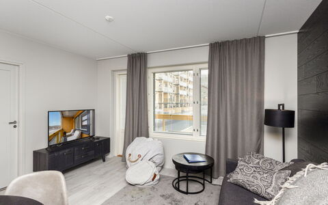 Levin Kunkku B2: Interieur Ontwerp, Flooring, Hout, Verdieping, Appartement, Meubilair, Huis, Kamer, Plafond, Houten Vloer