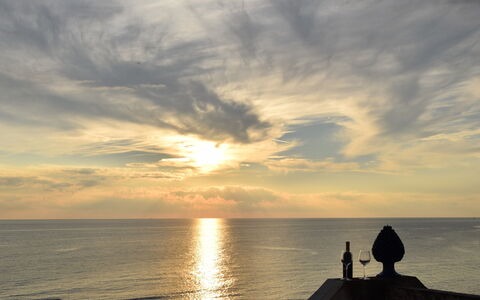 La Casa di Luigi: Lucht, Horizon, Water, Wolk, Dag, Zwemwater, Watervoorraden, Zee, Zonsondergang