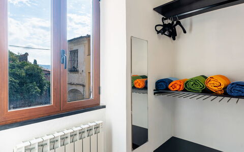 Ca Dell'Andre: Flooring, Verdieping, Interieur Ontwerp, Kamer, Stellingen, Ontwerp, Beits, Hardwood, Kledinghanger