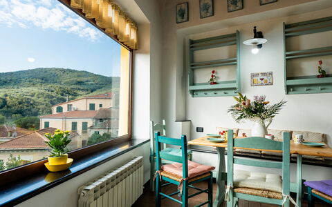 Ca Dell'Andre: Meubilair, Interieur Ontwerp, Plafond, Verlichting, Tafel, Stoel, Kamer, Keuken En Eettafel, Eetkamer, Kamerplant