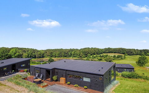 Sedine - 500M from the Sea: Land Lot, Landgoed, Verblijf, Tuin, Landscaping, Oprit, Boerderij, Werf, Garden Gebouwen, Meteorologisch Verschijnsel