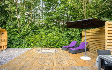 Gustava - 10Km from the Sea: Hout, Meubilair, Buitenmeubels, Tuin, Dek, Beits, Hardwood, Stoel, Houten Vloer, Plank