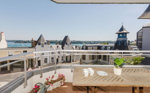 Le Clémenceau: Appartement, Balkon, Daylighting