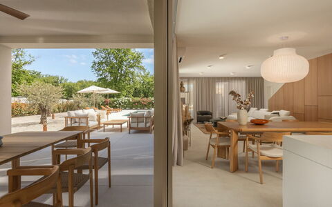 Ruma: Meubilair, Buitenmeubels, Stoel, Tuin, Beits, Gazon, Hardwood, Schaduw, Backyard