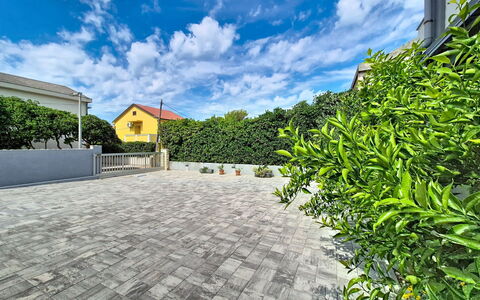 Pag Povljana 200: Woongebied, Appartement, Landgoed, Toevlucht, Herenhuis, Balkon, Villa, Zwembad