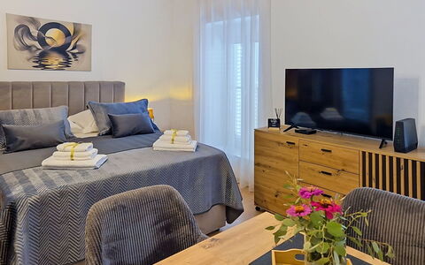 Libar: Woongebied, Appartement, Landgoed, Toevlucht, Herenhuis, Balkon, Villa, Zwembad