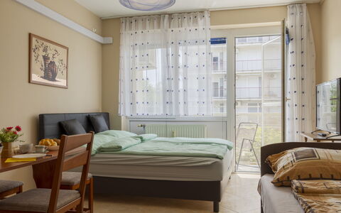 Patti 2: Woongebied, Appartement, Landgoed, Toevlucht, Herenhuis, Balkon, Villa, Zwembad