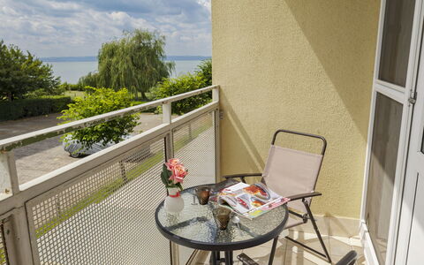 Patti 2: Woongebied, Appartement, Landgoed, Toevlucht, Herenhuis, Balkon, Villa, Zwembad