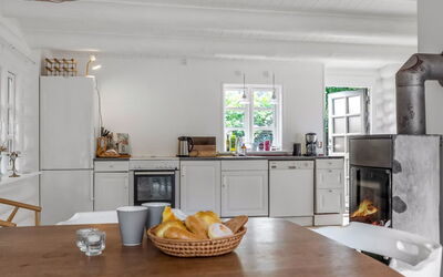 Armund - 50M from the Sea