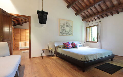 Villa Dorina: Interieur Ontwerp, Flooring, Meubilair, Bed, Verdieping, Slaapkamer, Hout, Huis, Houten Vloer, Plafond