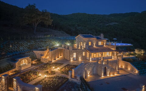 Villa Maddalena alla Guglielmesca: Architectuur, Landschap, Landgoed, Herenhuis, Villa, Landscaping, Dorp, Hacienda, Boerderij, Bergdorp