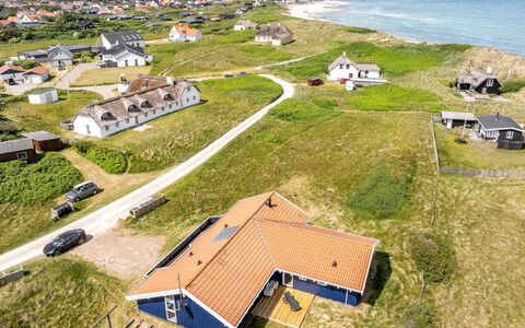 Nis - 75M from the Sea: Huis, Huis, Landschap, Dak, Verblijf, Woongebied, Land Lot, Plain, Landelijk Gebied, Landgoed