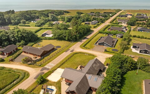 Sonsee - 300M to the Fjord: Woongebied, Landschap, Dak, Vogelperspectief, Huis, Luchtfotografie, Landgoed, Voorstad, Dorp, Plantage